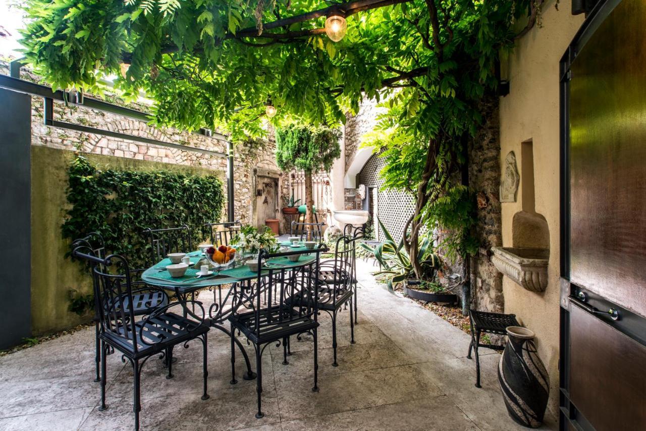 Villa Glicine Gardone Riviera Exterior photo